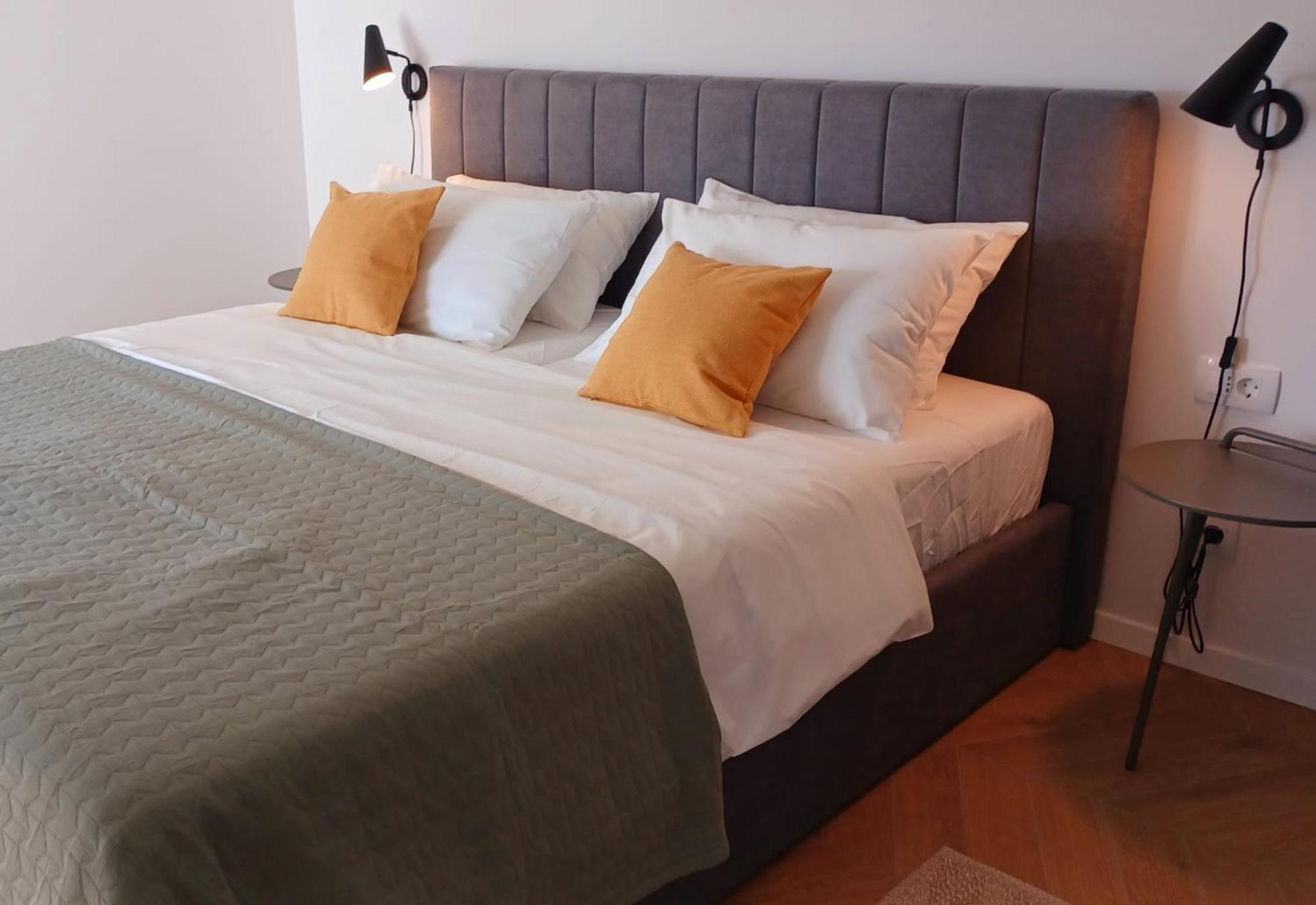 Sea View Apartments Ivana Krk Town Extérieur photo