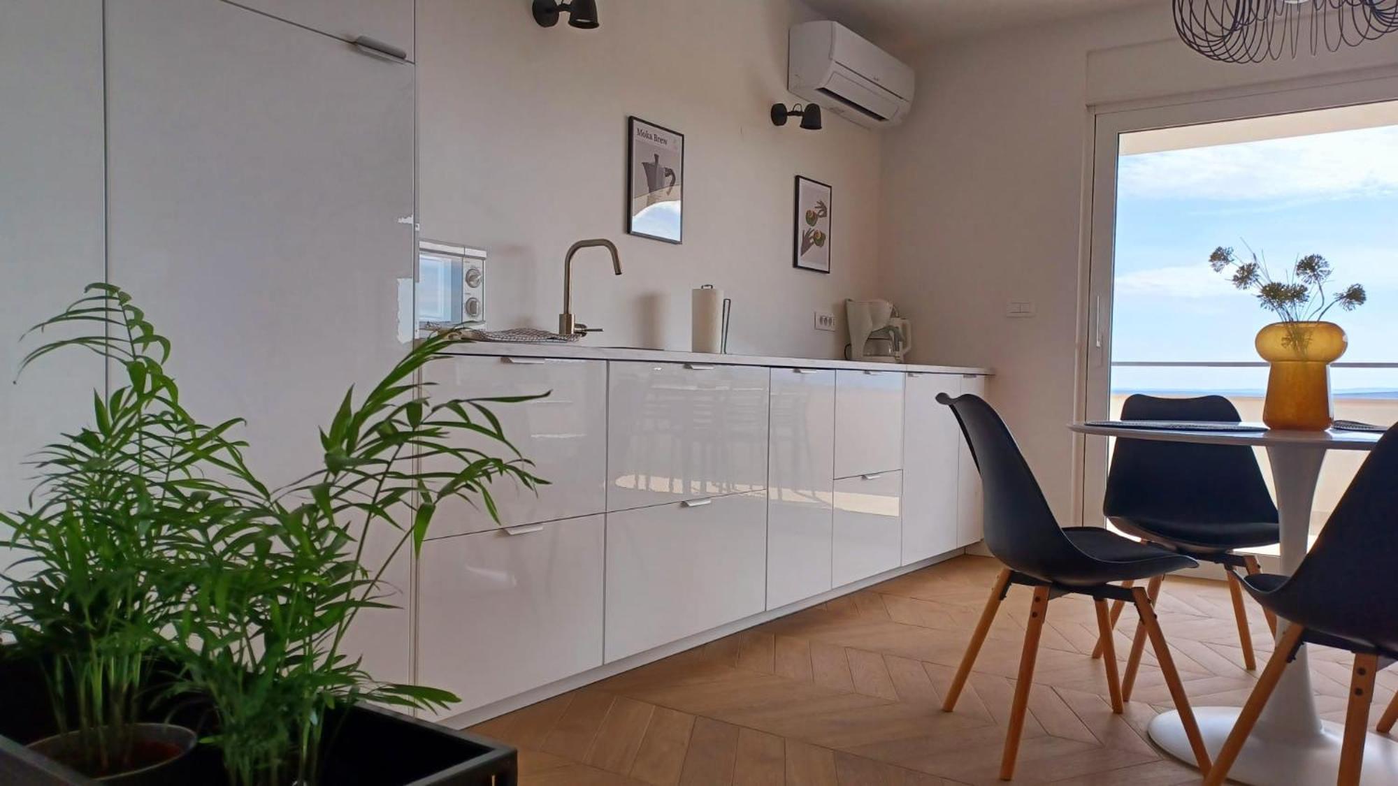 Sea View Apartments Ivana Krk Town Extérieur photo